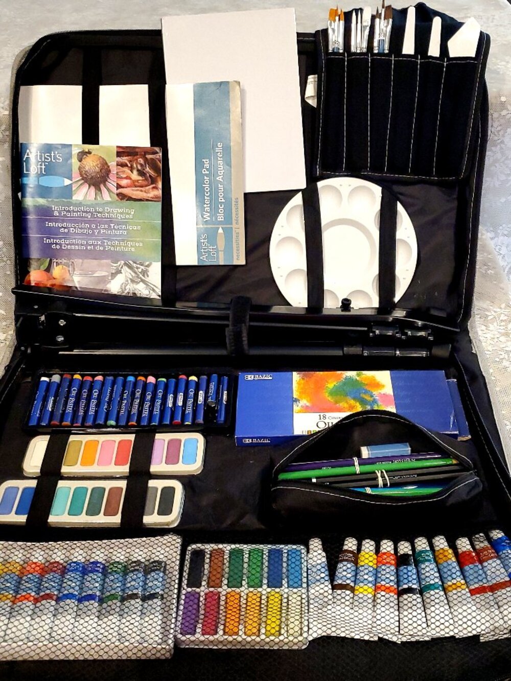 Artist's Loft Large Deluxe Studio Art Set w/Easel & Messenger Bag